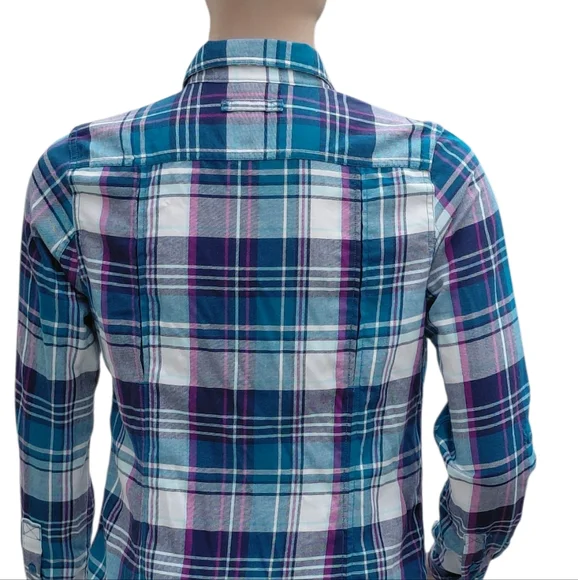 8208....Men's Deluth Trading Co. Blue Plaid Shirt Size Medium - Picture 4 of 6